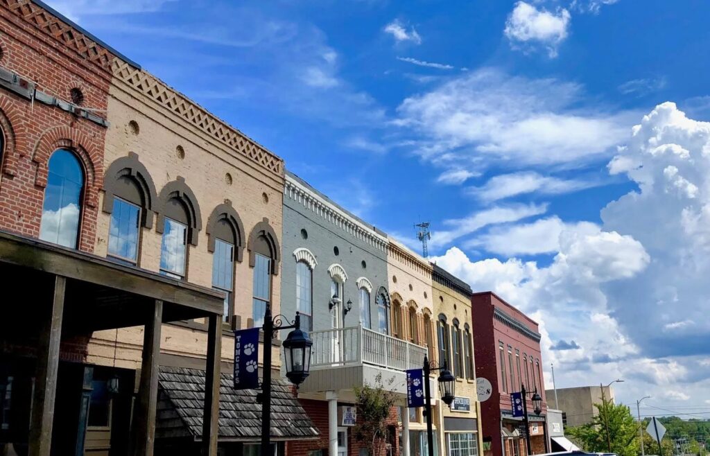 Town Square Summer on the Backroads
